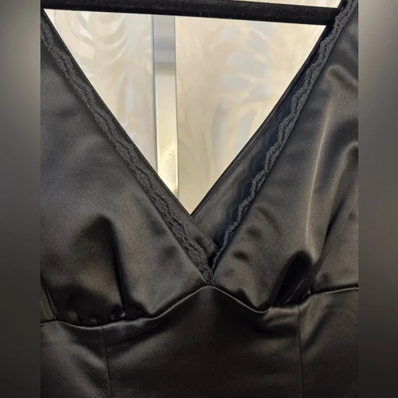 Bebe Vintage Black Satin Pencil Skirt Dress - Picture 3 of 11